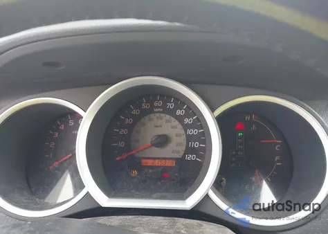 2006 Toyota Tacoma Base V6 z USA, uszkodzony, nr VIN 5TEUU42N46Z276485